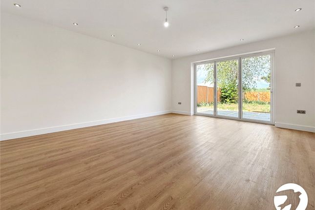 94, Brompton Farm Road, Kent photo 4