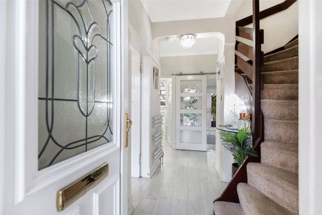 24, Briarlea Drive, Glasgow photo 2