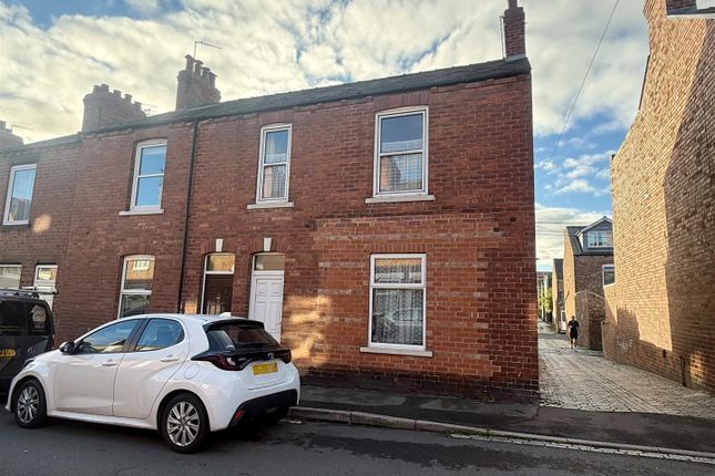 62 Qvs Front Of House - A.Jpg