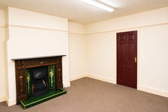 8, Strawberry Bank, Blackburn photo 5