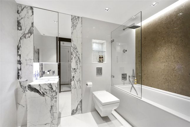 Flat 17, Lord Kensington House, 5, Radnor Terrace, London photo 4