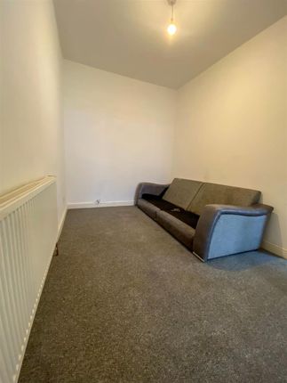 Property to rent in Victoria Road, Fenton, Stoke-On-Trent