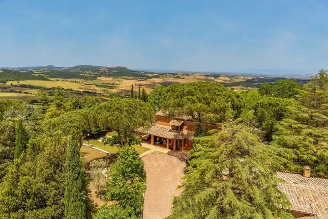 Villa for sale in Montepulciano, 53045, Italy