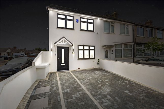 4 bed end terrace house for sale in Mayswood Gardens, Dagenham RM10