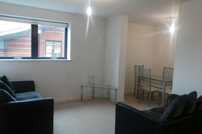 Flat to rent in Potato Wharf, Castlefield