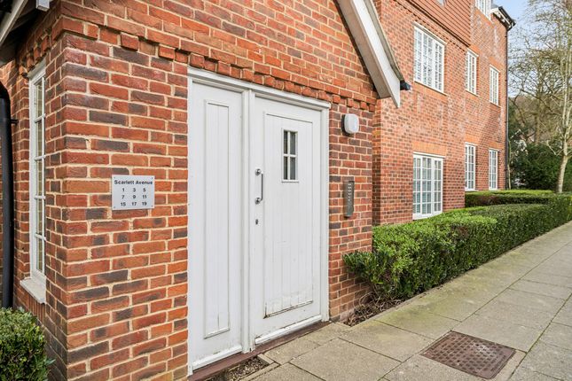 9, Scarlett Avenue, Aylesbury photo 2