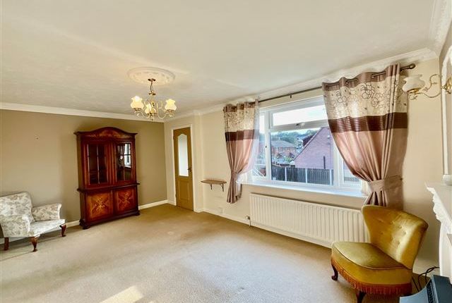 41, Aspen Close Killamarsh, Sheffield photo 2
