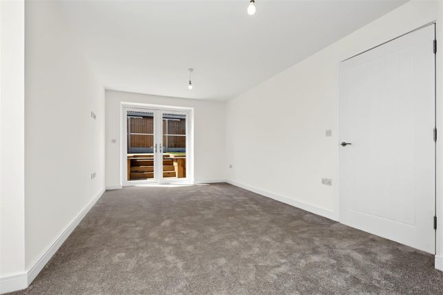 7, St. Norbert Drive, Derbyshire photo 4