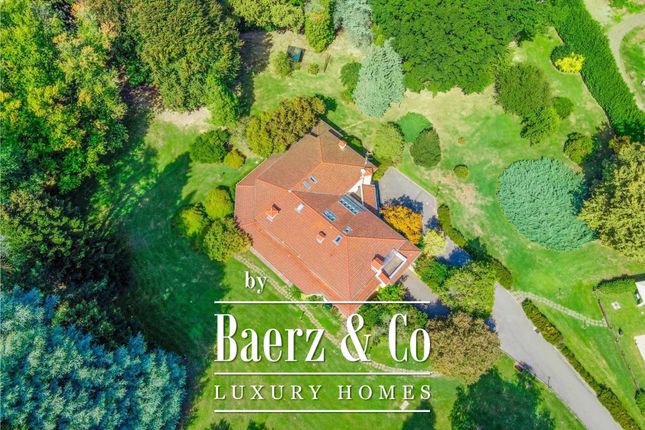 Villa for sale in 28040 Dormelletto, Province Of Novara, Italy
