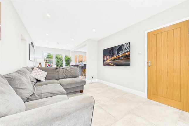 38, Culham Drive, Maidenhead photo 3