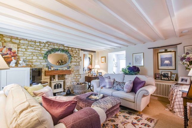 The Cottage, 72, High Street, Broad Hinton photo 3