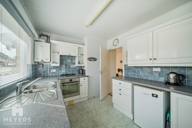 8, Folly Lane, Wareham photo 3