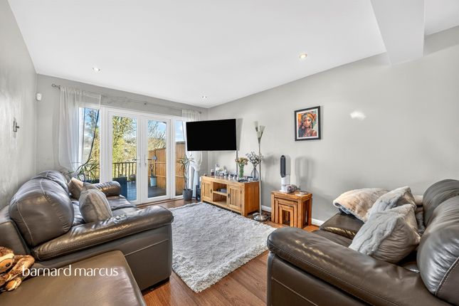 106, Northwood Avenue, Purley photo 2