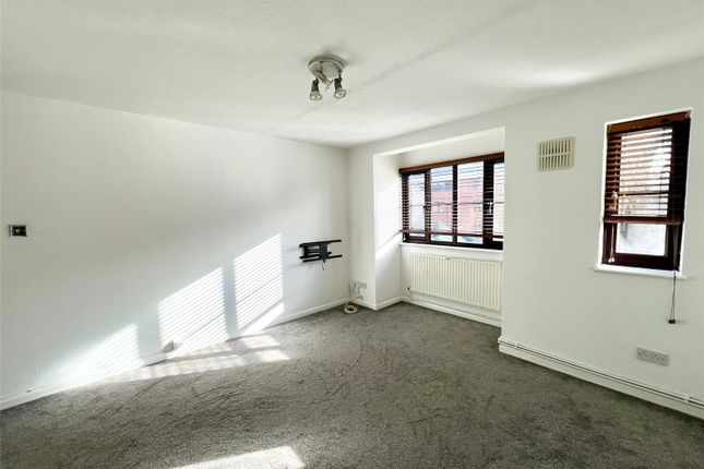 Flat for sale in Garlands Road, Redhill, Surrey