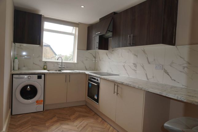 40a, Rosebank Road, London photo 5