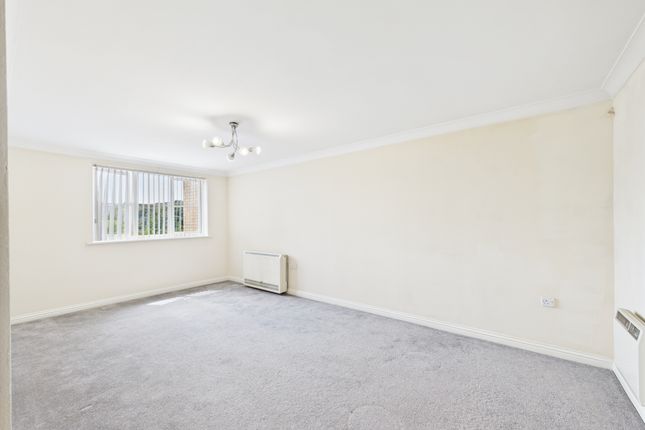 30 Peatey Court, High Wycombe photo 2