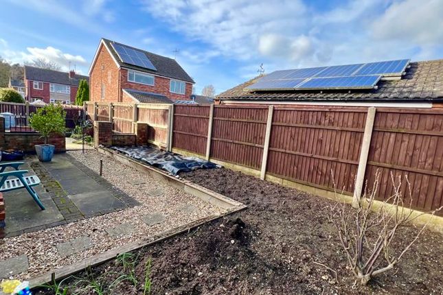 Detached house for sale in Shakespeare Avenue, Scunthorpe