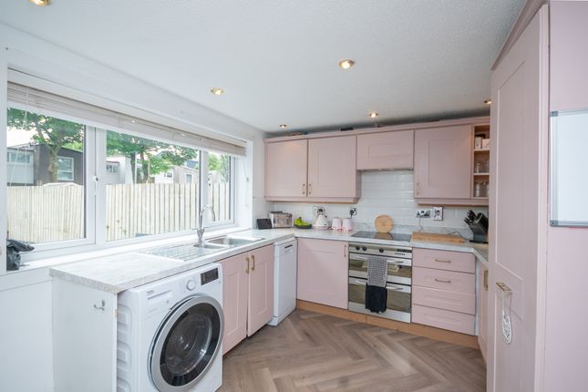 3d, Fleming Road, Cumbernauld photo 5