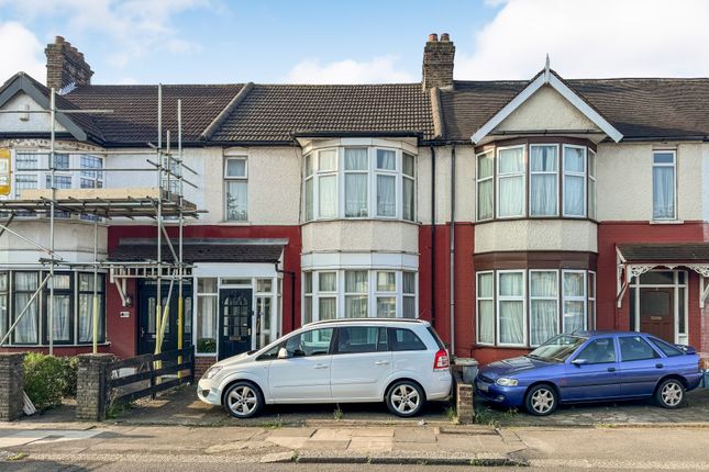 Thumbnail Terraced house for sale in Vernon Road, Ilford