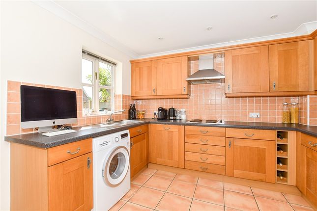 3-bed house on Willetts Way, Loxwood, £425,000