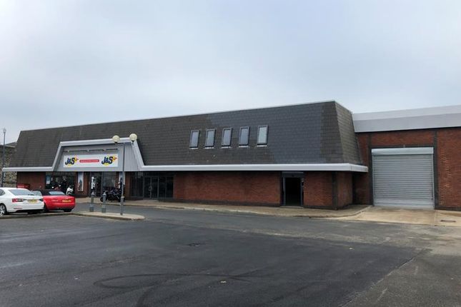 Thumbnail Retail premises to let in Retail Warehouse/Trade Counter, Lower Boxley Road, Maidstone, Kent