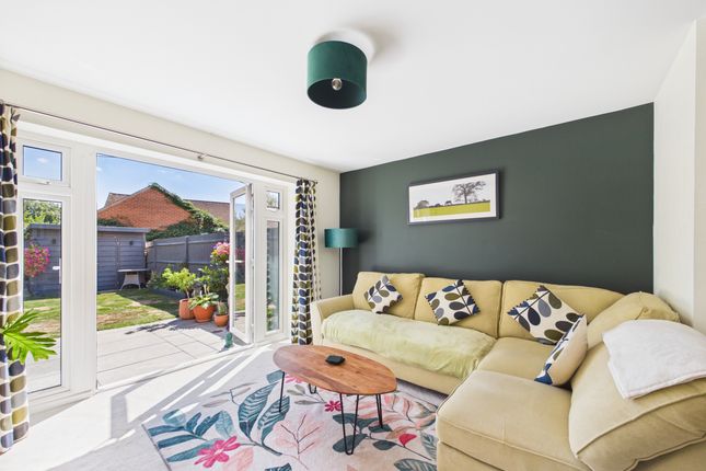 9 Burgidge Way, Chinnor photo 3