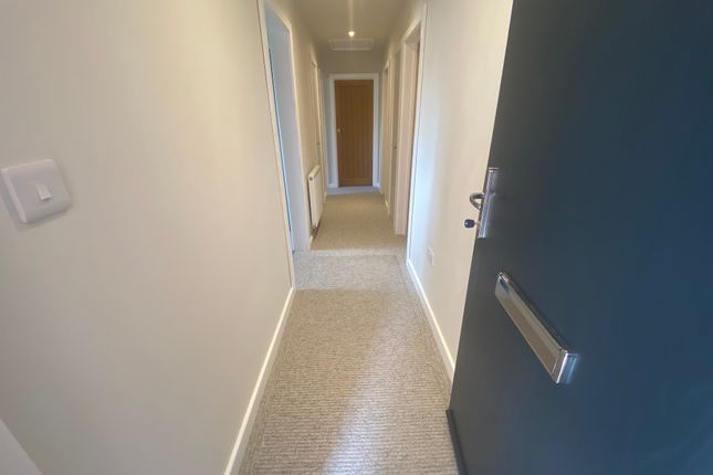 17, Charnwood Close, Chandlers Ford photo 2