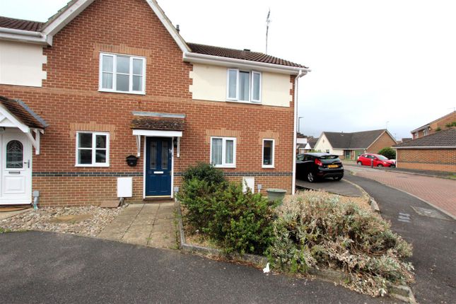 13, Shorefields, Gillingham photo 4