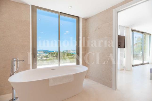 Villa for sale in Talamanca, Ibiza, Es