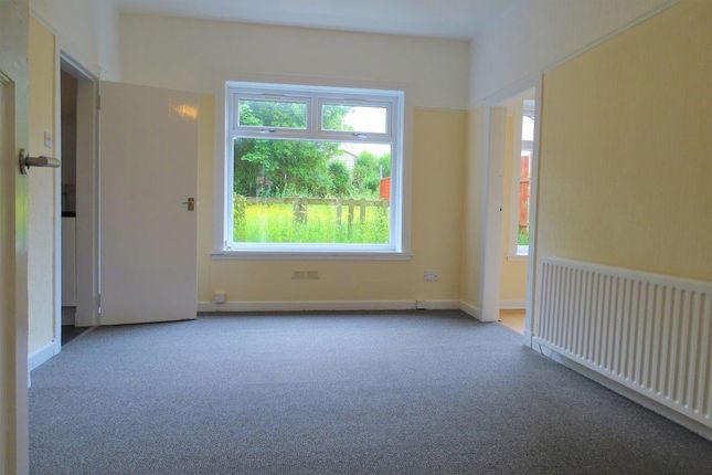 2/3 Bed Un-furnished Castlemilk Road, Glasgow, G44 photo 2