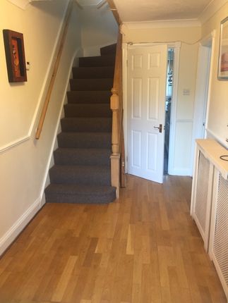 64, Eldon Road, Luton photo 4