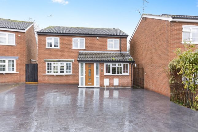 Thumbnail Detached house for sale in Heythrop Close, Oadby, Leicester
