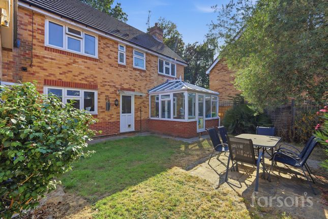 41 Poplar Drive, Brentwood photo 4