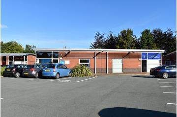 Office to let in Oxon Business Park, Shrewsbury