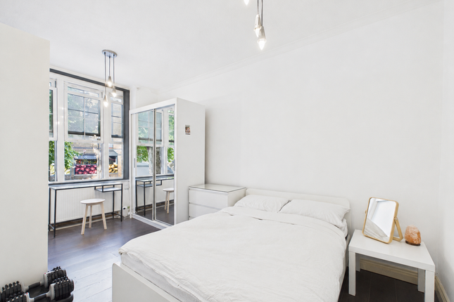 460, Devon Mansions, Bermondsey photo 3