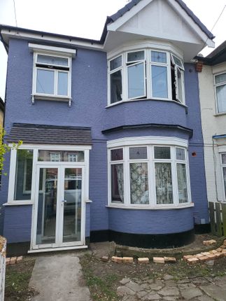 Semi-detached house to rent in Trinity Road, Ilford