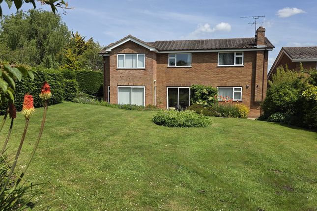 31, Tuckwell Close, Stockton photo 2