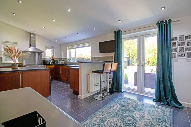 7 Morton Close, Gainsborough photo 4