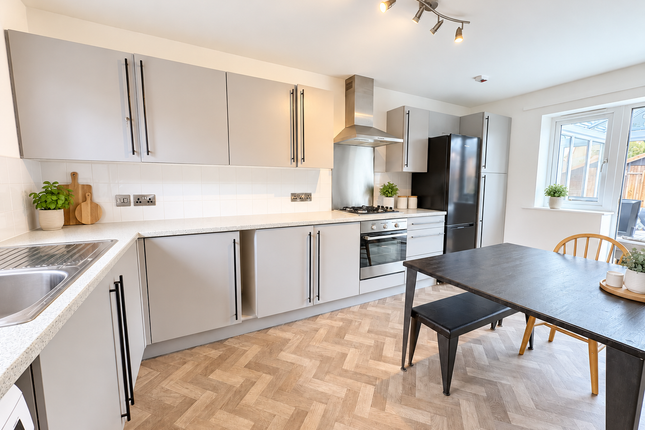 7, Langham Close, Leicester photo 2