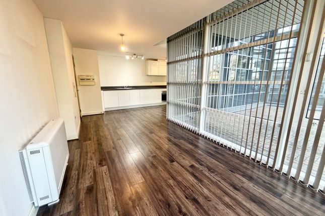 1 The Landmark, Waterfront, Brierley Hill photo 4