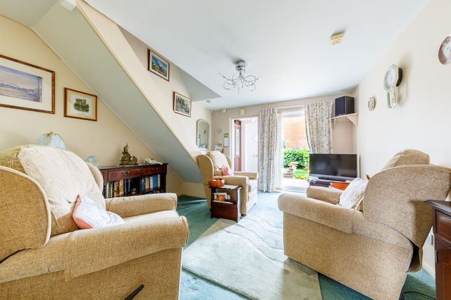 11 Amberley Chase, Newcastle Upon Tyne photo 2