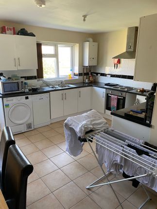 2 Fairlie Road, Oxford photo 3