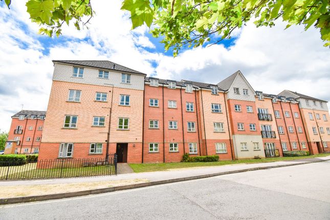 Flat for sale in Cotton Court, River View, Northampton