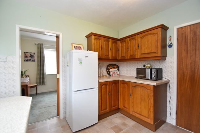37, Queens Road, Skegness photo 4
