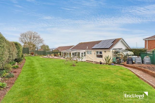19, Red Brook Close, Paignton photo 3