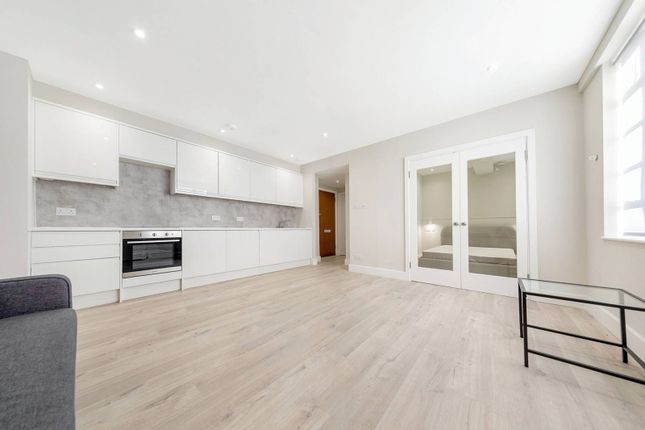 Thumbnail Flat to rent in Sloane Avenue, Sloane Square, London