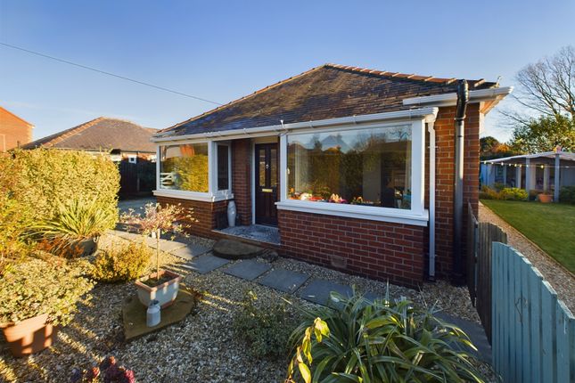 Thumbnail Detached bungalow for sale in Plantation Avenue, Royston, Barnsley