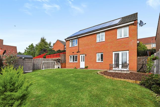 66, Eardley Crescent, Dunfermline photo 2
