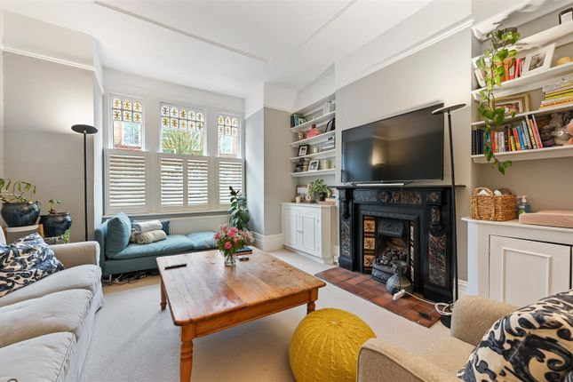 Thumbnail Flat for sale in Addison Gardens, London