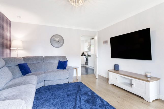 54A, Jean Armour Drive, Kilmarnock photo 3